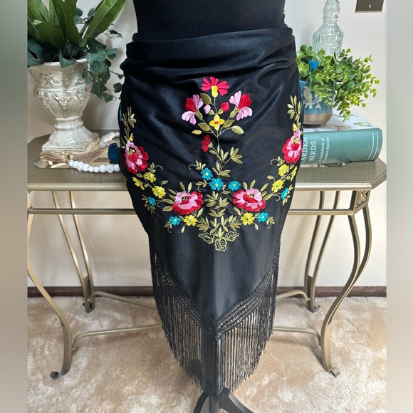 Floral Sarong Embroidered Black Triangle Maxi Shawl Coverup with Fringe Hem - Picture 4 of 12